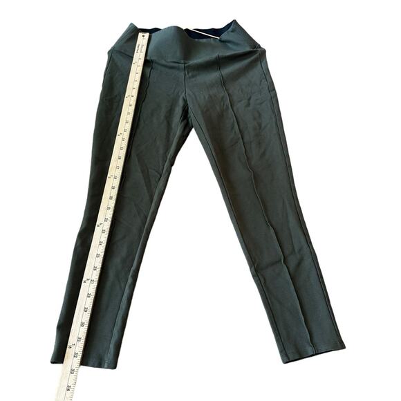Nine West Olive Green Leggings - Size Medium - Like New - Picture 5 of 10
